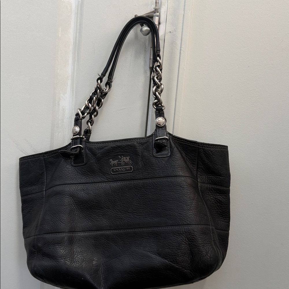 Coach Black Leather Shoulder Bag